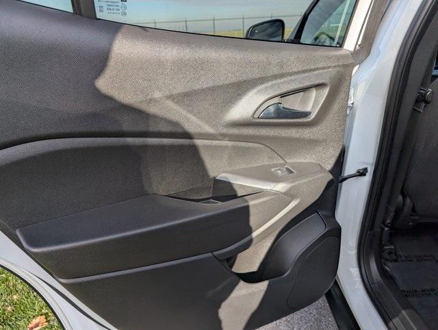 used 2024 Chevrolet Trax car, priced at $22,345