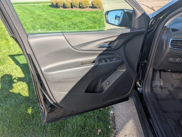 used 2023 Chevrolet Equinox car, priced at $23,205
