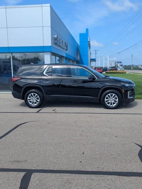 used 2023 Chevrolet Traverse car, priced at $27,724