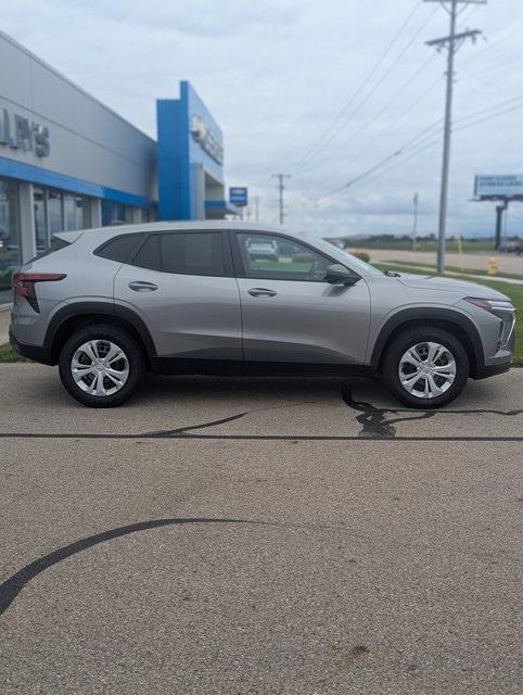 used 2024 Chevrolet Trax car, priced at $21,359