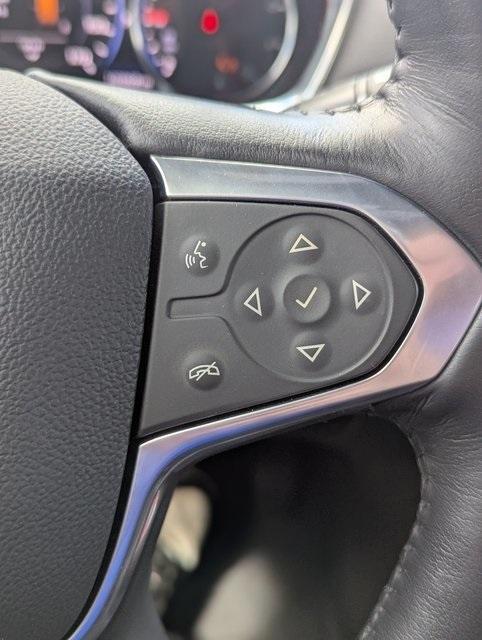 used 2022 Chevrolet Traverse car, priced at $24,764