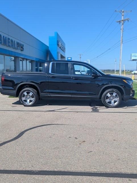 used 2024 Honda Ridgeline car, priced at $32,190