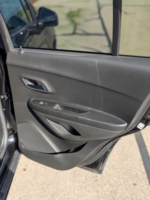 used 2022 Chevrolet Trax car, priced at $18,686