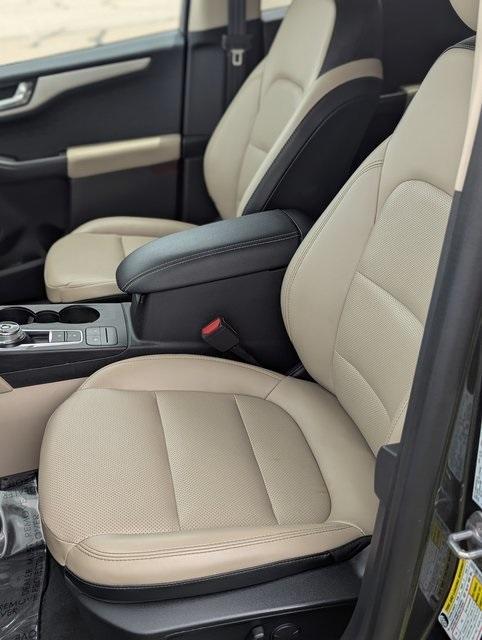 used 2020 Ford Escape car, priced at $16,241