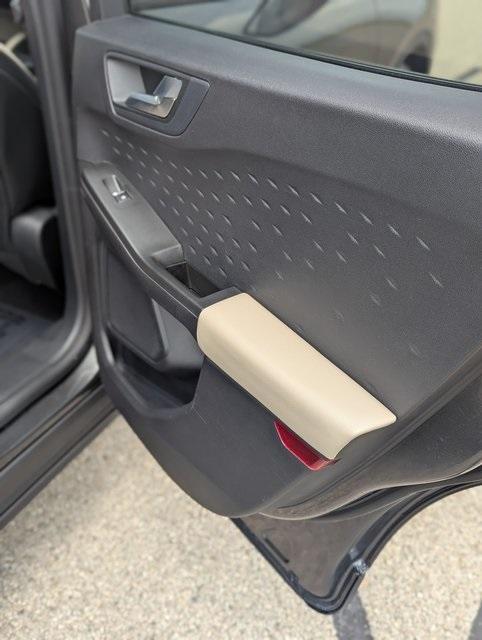 used 2020 Ford Escape car, priced at $16,241