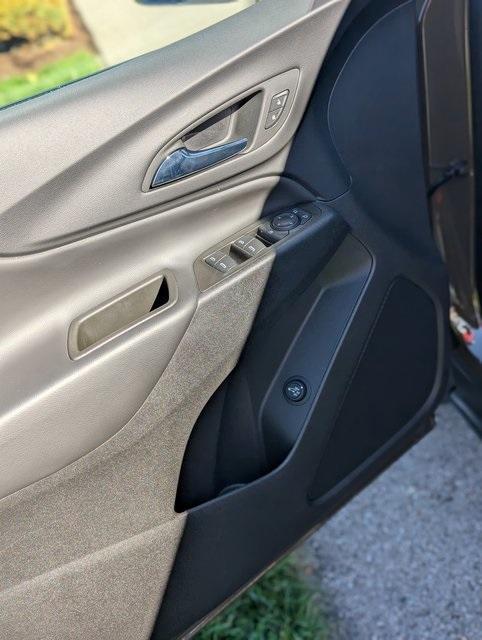 used 2023 Chevrolet Equinox car, priced at $23,234