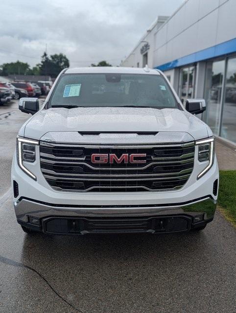 used 2024 GMC Sierra 1500 car, priced at $40,402