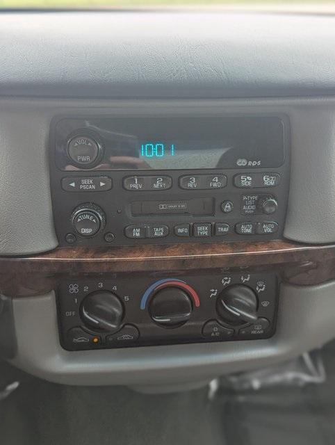 used 2000 Chevrolet Impala car, priced at $6,995
