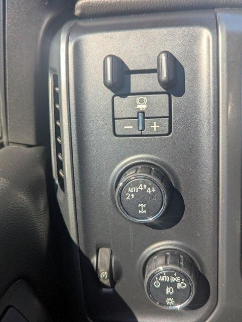 used 2018 Chevrolet Silverado 1500 car, priced at $31,831