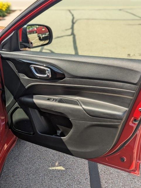 used 2022 Jeep Compass car, priced at $21,998