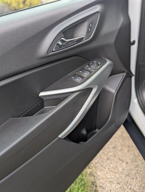 used 2025 Chevrolet Trax car, priced at $21,041