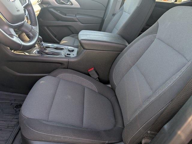 used 2022 Chevrolet Traverse car, priced at $28,103