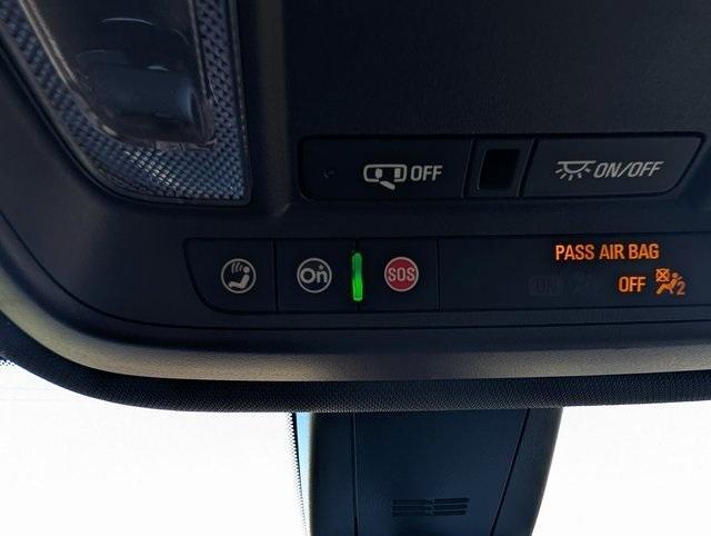 used 2022 Chevrolet Traverse car, priced at $28,103