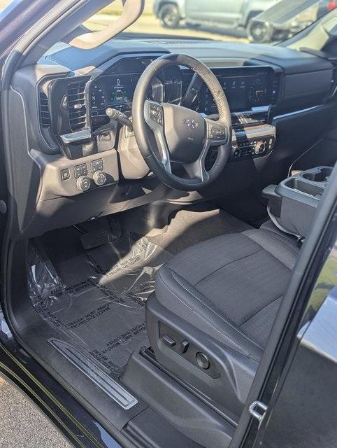used 2023 Chevrolet Silverado 1500 car, priced at $43,670
