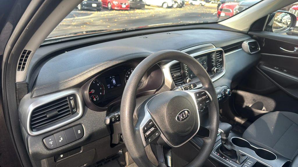 used 2020 Kia Sorento car, priced at $15,995