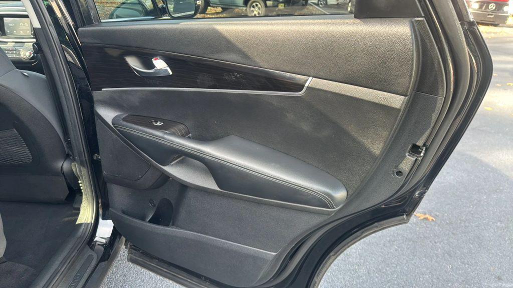 used 2020 Kia Sorento car, priced at $15,995