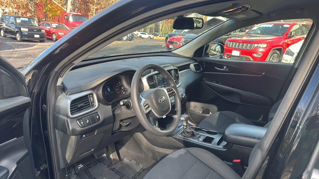 used 2020 Kia Sorento car, priced at $15,995