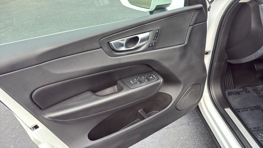 used 2022 Volvo XC60 car, priced at $24,995
