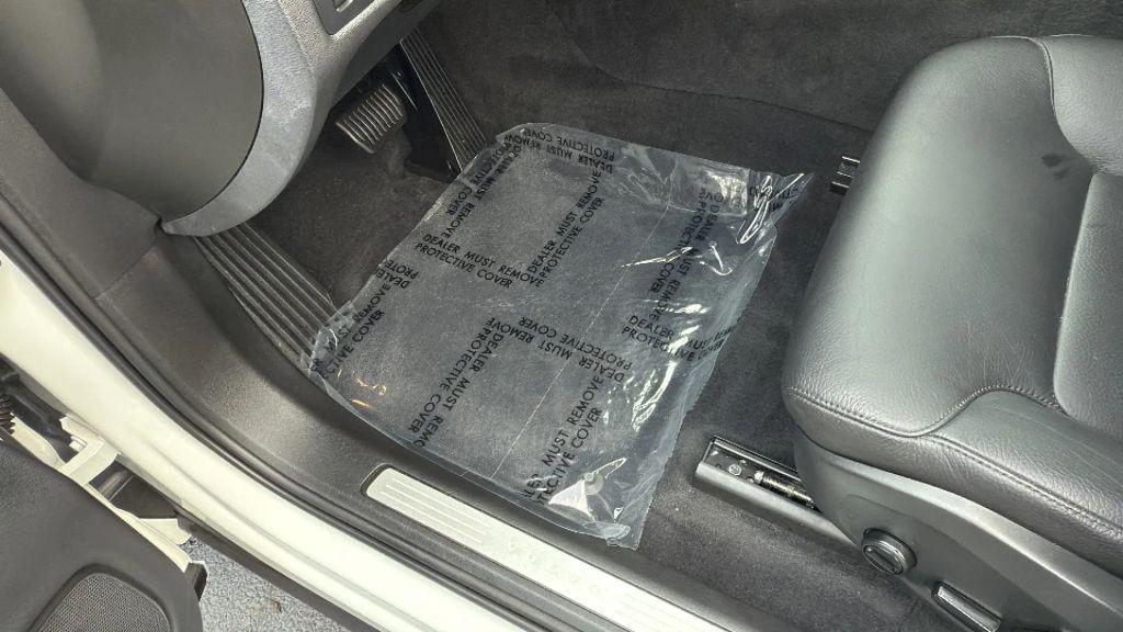 used 2022 Volvo XC60 car, priced at $24,995