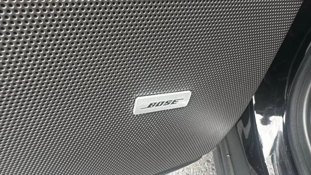 used 2022 Cadillac XT6 car, priced at $34,995