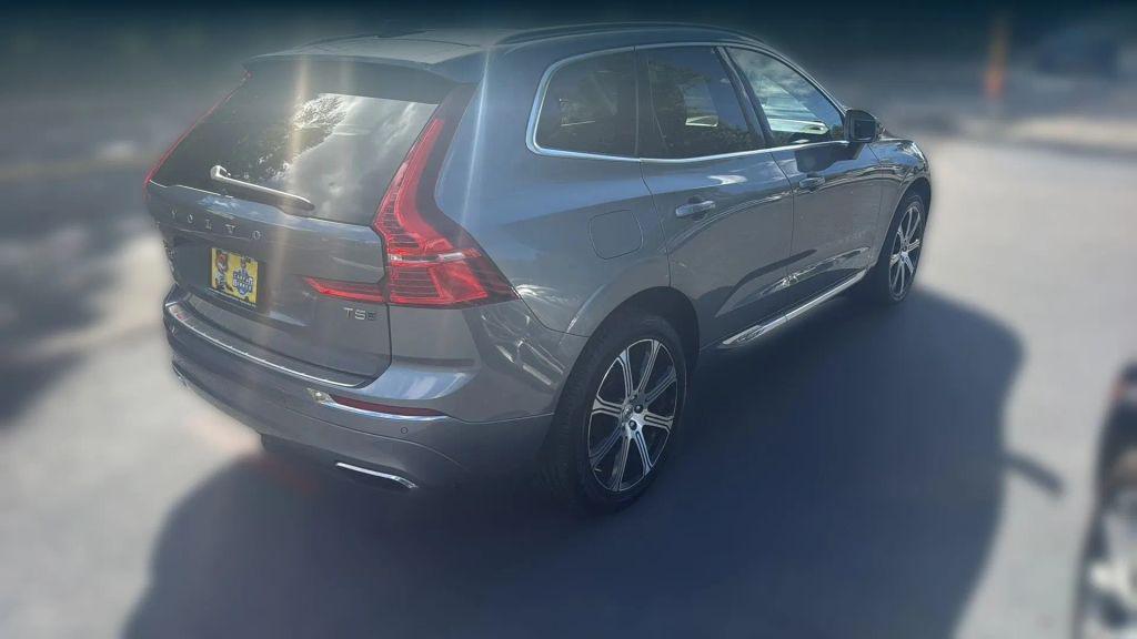 used 2021 Volvo XC60 car, priced at $28,495