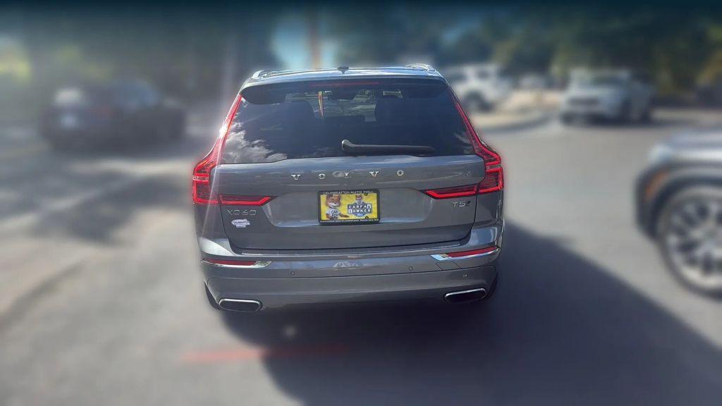 used 2021 Volvo XC60 car, priced at $28,495