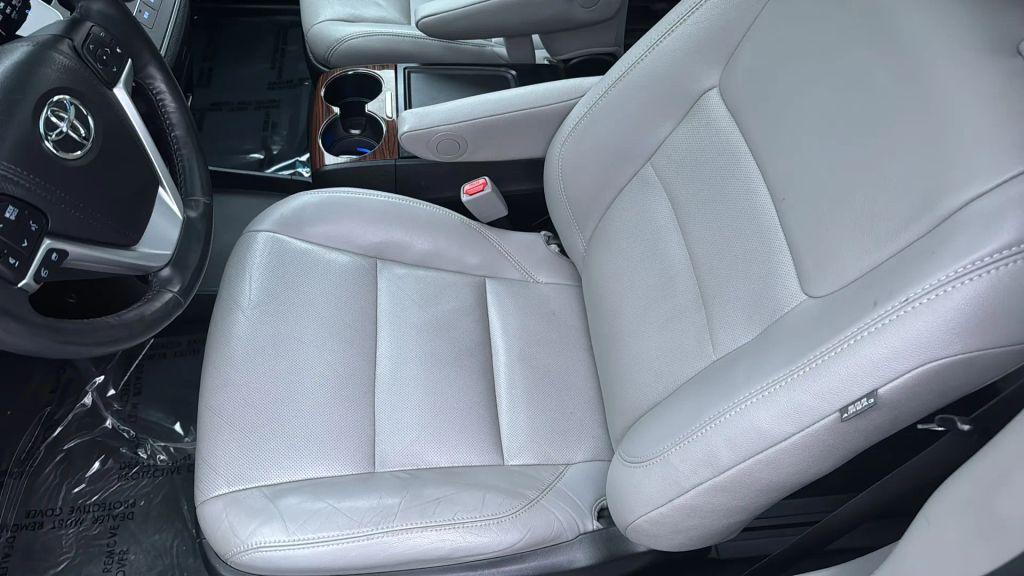 used 2015 Toyota Sienna car, priced at $18,995