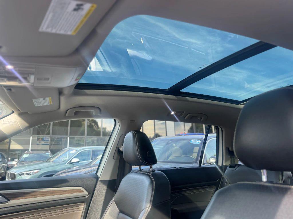 used 2022 Volkswagen Atlas car, priced at $31,995