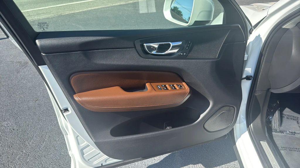 used 2018 Volvo XC60 car, priced at $21,995