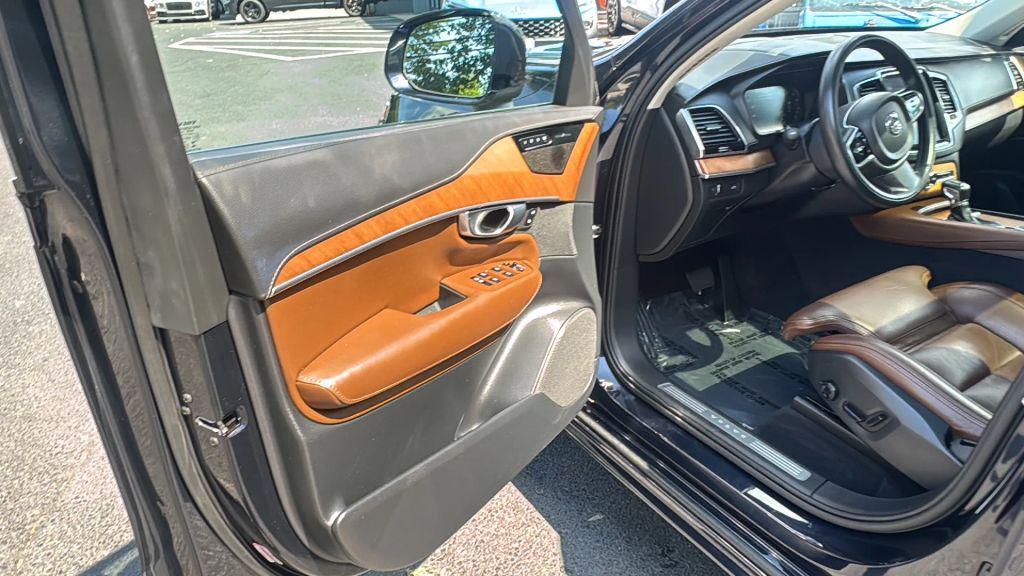 used 2019 Volvo XC90 car, priced at $27,295