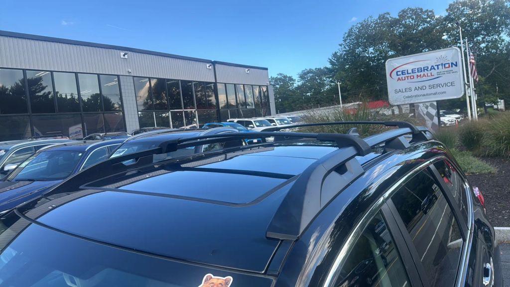used 2022 Subaru Ascent car, priced at $32,995