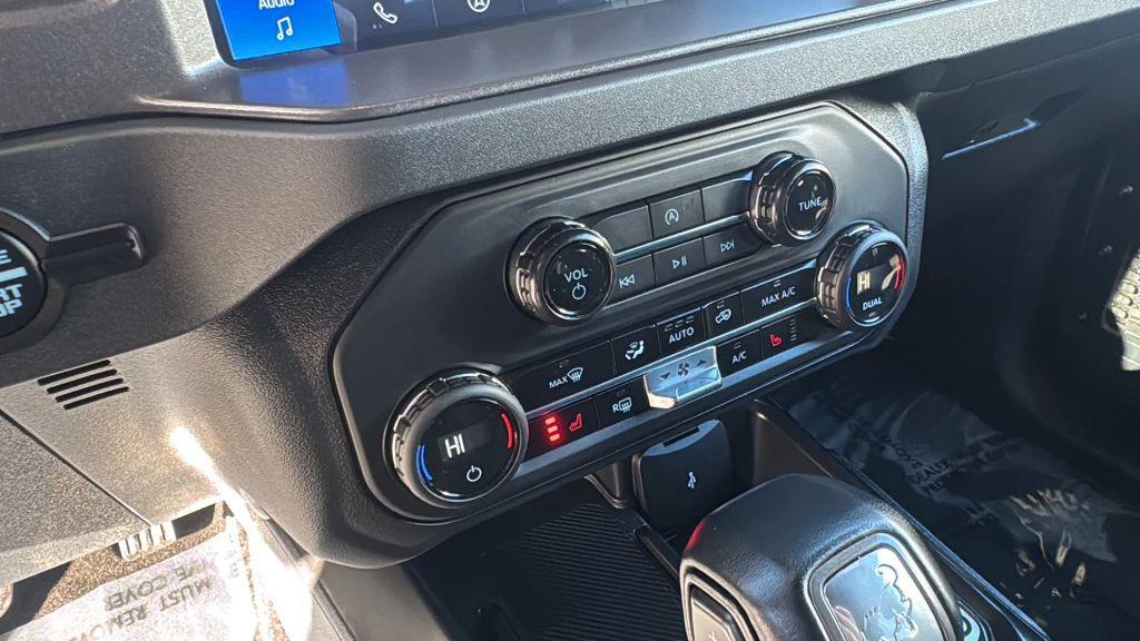 used 2025 Ford Bronco car, priced at $39,995