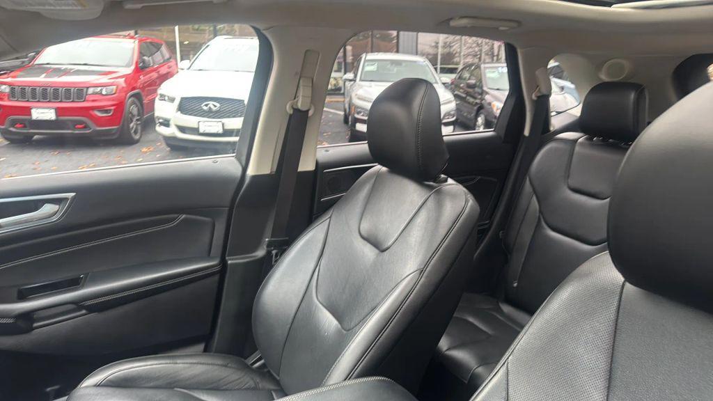 used 2019 Ford Edge car, priced at $15,995
