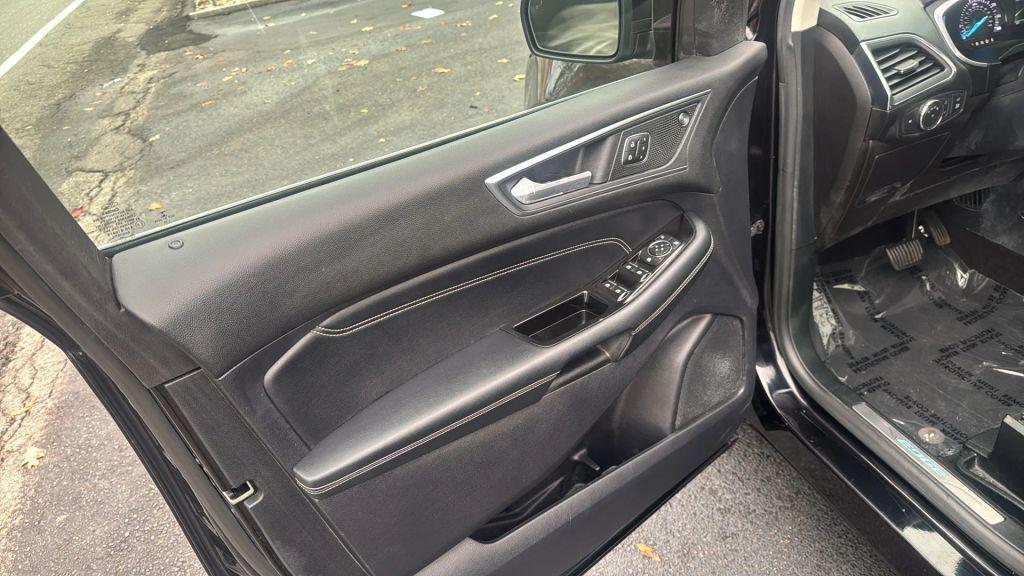 used 2019 Ford Edge car, priced at $15,995