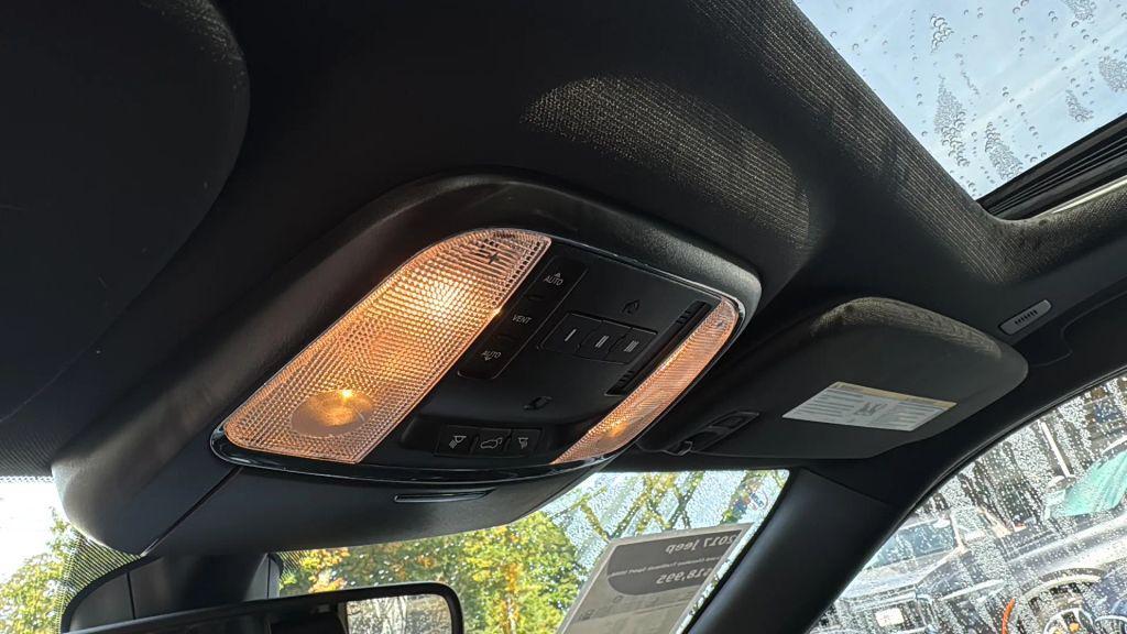 used 2017 Jeep Grand Cherokee car, priced at $17,995