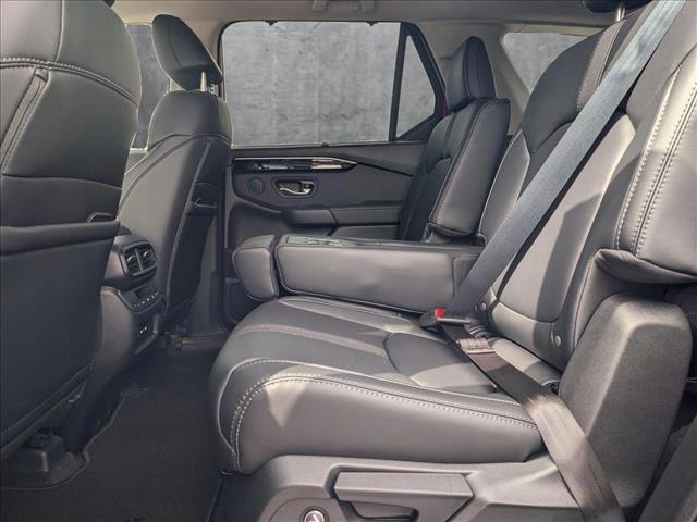 new 2025 Honda Pilot car, priced at $48,995