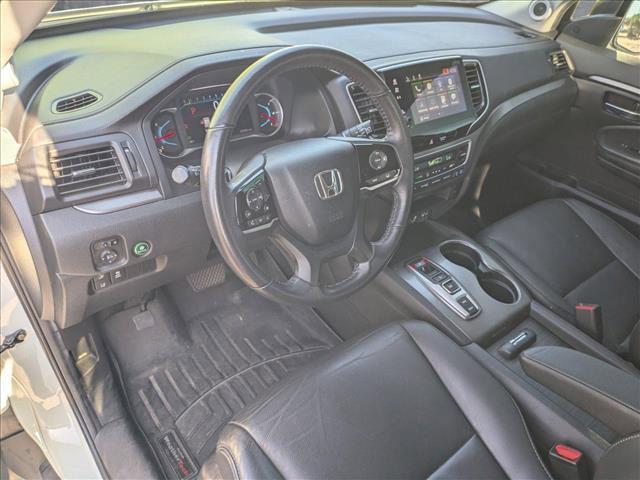 used 2022 Honda Pilot car, priced at $25,795