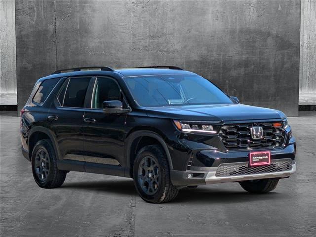 new 2025 Honda Pilot car, priced at $50,795