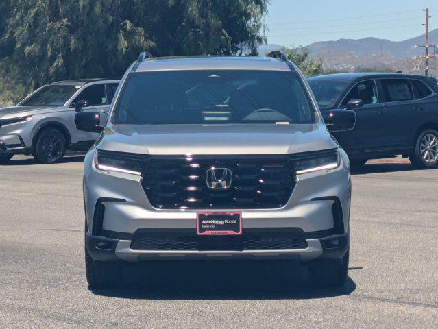 new 2025 Honda Pilot car, priced at $49,749
