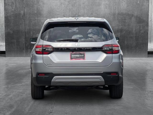 new 2025 Honda Pilot car, priced at $48,950