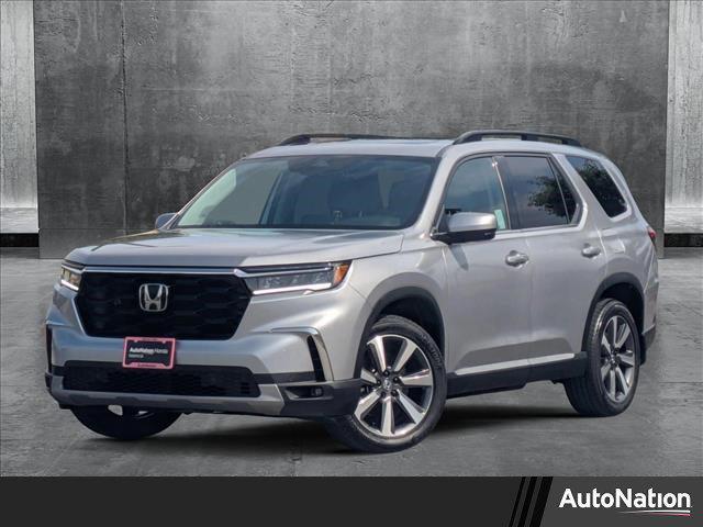 used 2024 Honda Pilot car, priced at $43,998