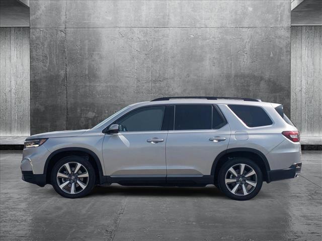 used 2024 Honda Pilot car, priced at $43,998