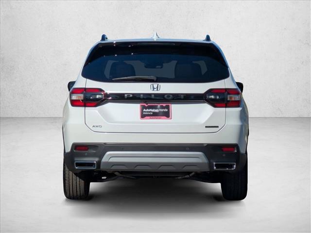 new 2025 Honda Pilot car, priced at $52,049
