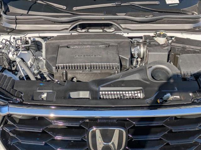 new 2025 Honda Pilot car, priced at $52,049