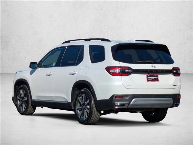 new 2025 Honda Pilot car, priced at $52,049