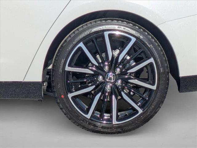 new 2025 Honda Accord Hybrid car, priced at $41,449