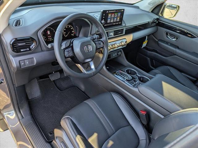 new 2025 Honda Pilot car, priced at $49,494