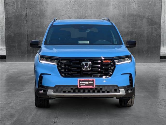 new 2025 Honda Pilot car, priced at $51,250