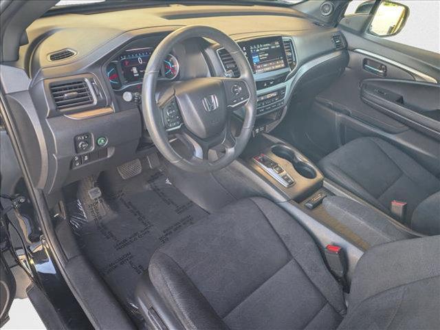 used 2022 Honda Pilot car, priced at $28,999