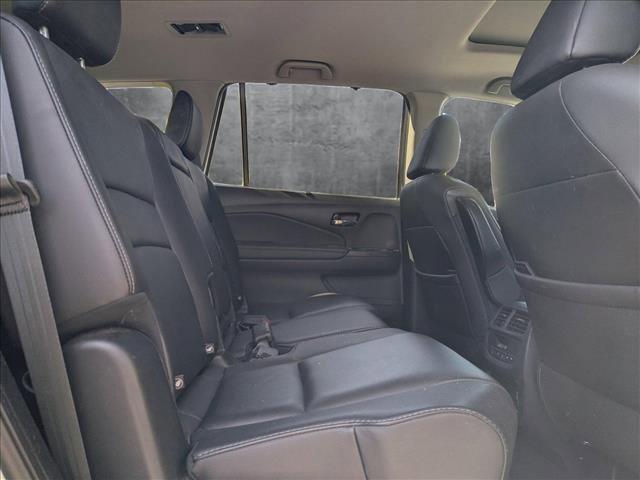 used 2021 Honda Pilot car, priced at $27,991